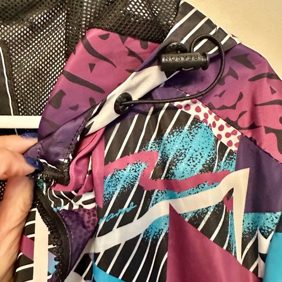 Reason Brand Retro-Inspired Multicolor Geometric Windbreaker Medium - Picture 3 of 5